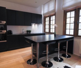 Grand Place Apartments 6