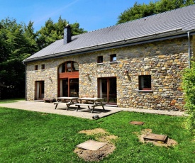 Cozy Holiday Home in Malmedy with Sauna