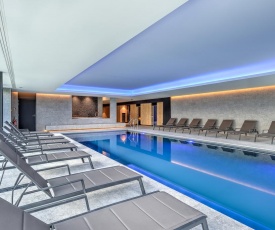 R hotel experiences