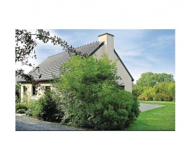 Holiday Home La Petite 09