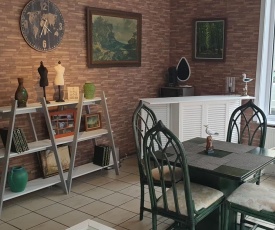 Antique House