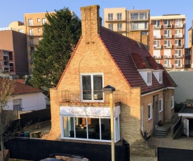 Bonnie's Beachhouse
