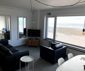 Oostende zeezicht Majestic 1